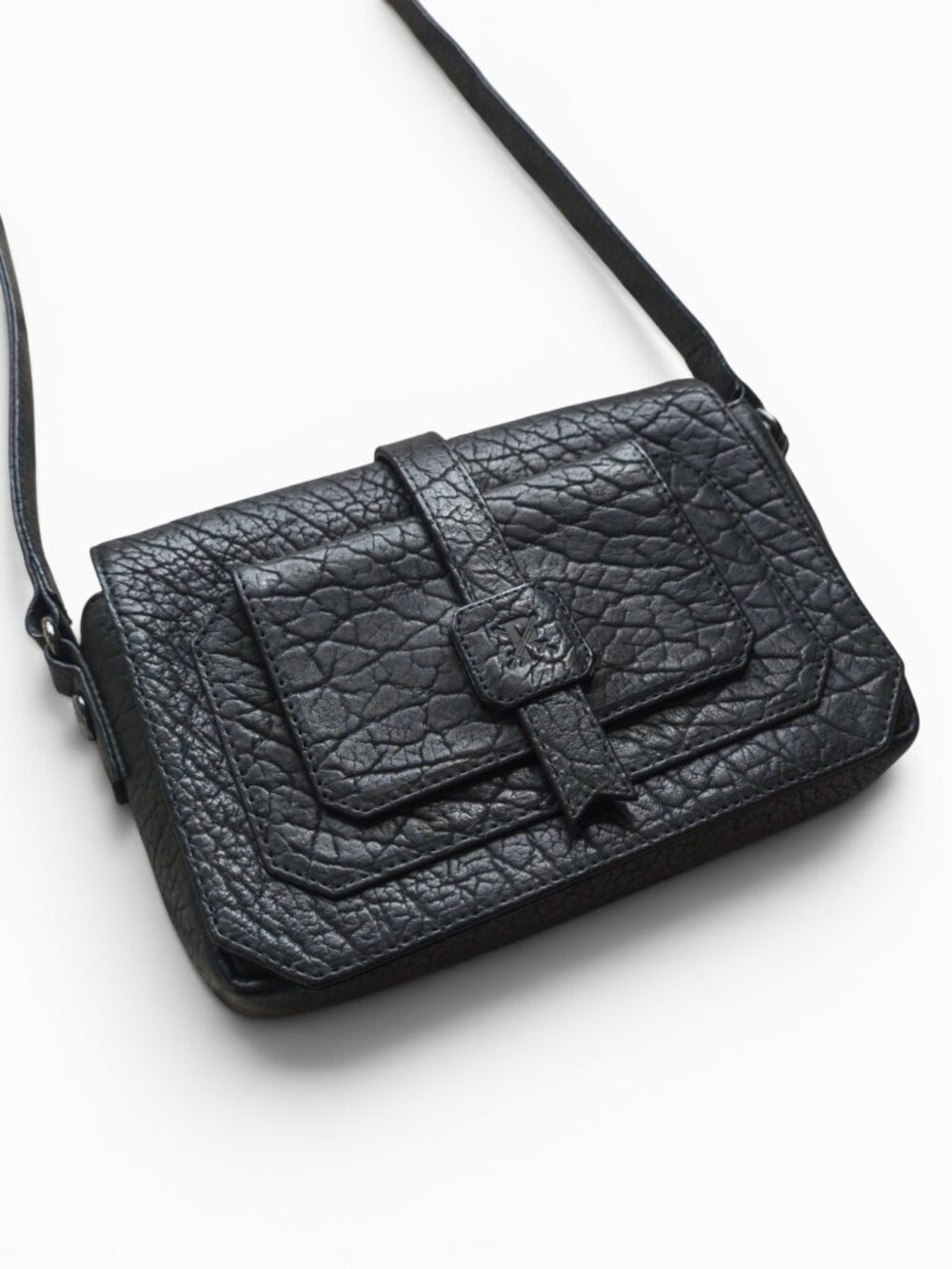 Parabellum Black Bison Leather Crossbody Bag – Flap Front, Adjustable Strap